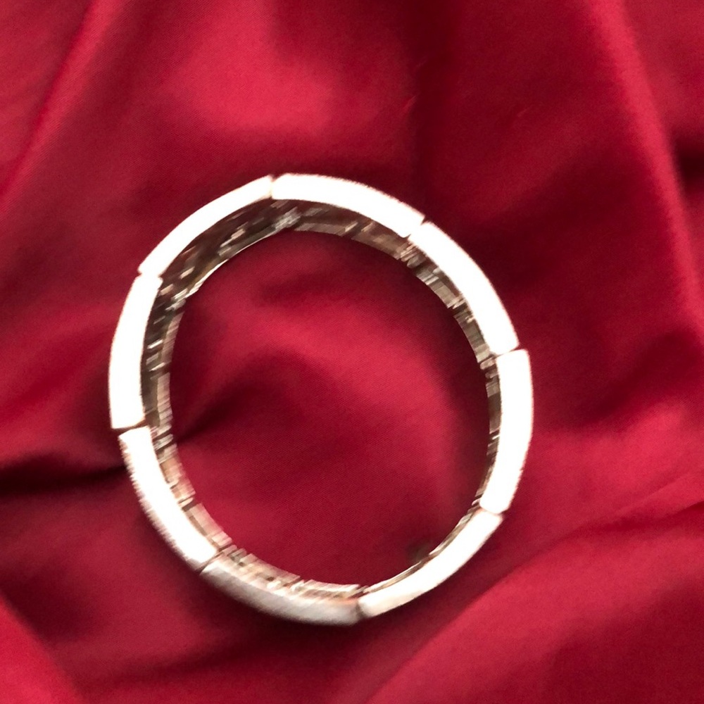 Bracelet - Picture 2 of 4